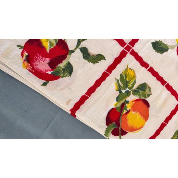 Vintage 50s Red & Yellow Apple Tablecloth 36"x 26" - Picture 13 of 15